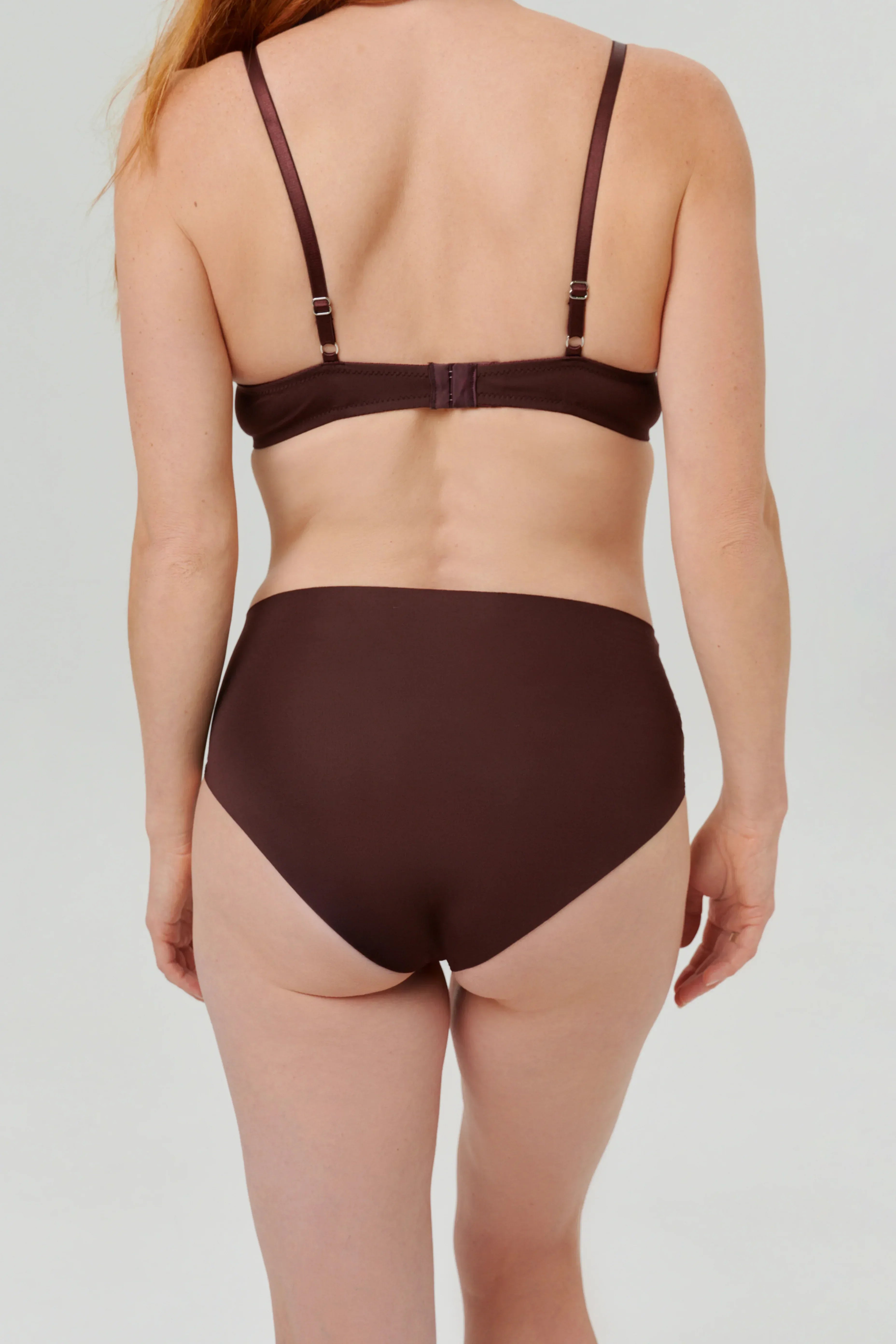 The Grounded Set - Plum Noir - epoché